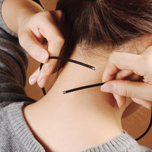 Load image into Gallery viewer, Aroma Magnetic Punchy Pink Stress Relief Necklace