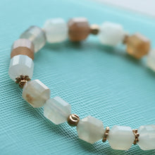 Load image into Gallery viewer, Aroma GEM Moon Stone Bracelet | 8mm