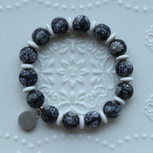 Load image into Gallery viewer, Aroma Flower Clay Bracelet | 11mm